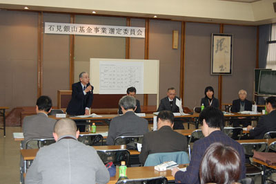 選定委員会2011_2
